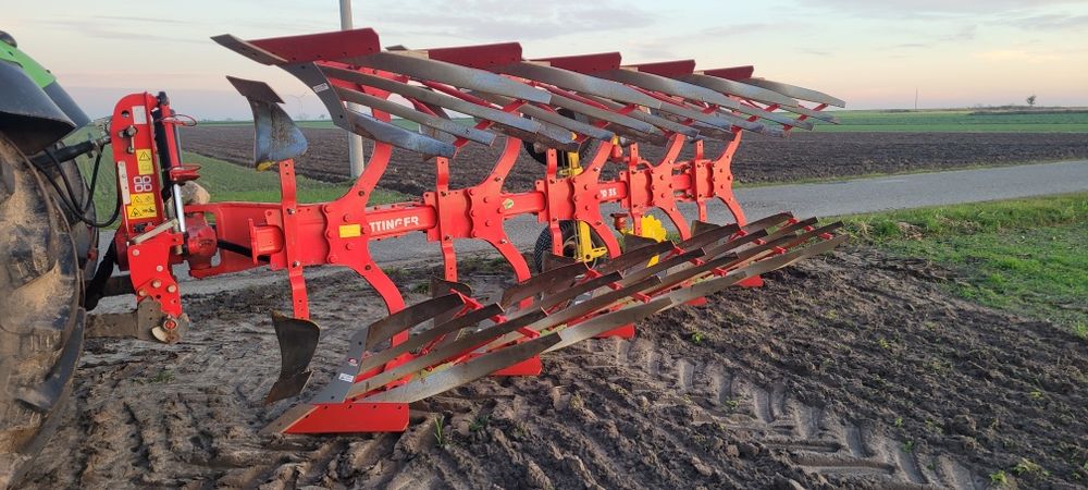 Pług obrotowy 5 Skibowy  Pottinger Servo 35