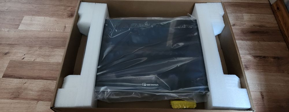 Panel HMI 15,6 cala  cMT3162X (V2)