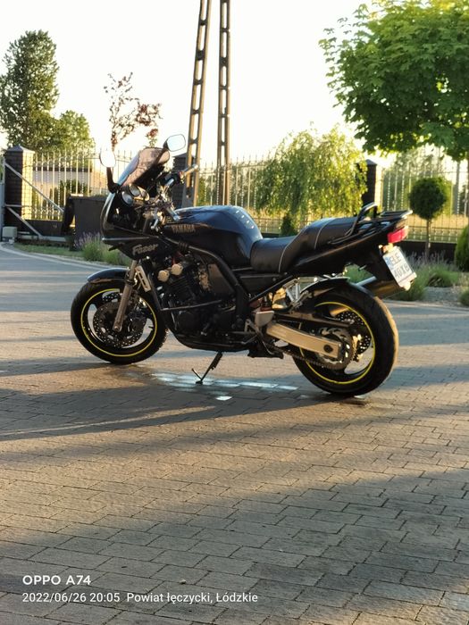 Yamaha FZS 600 rok 2000