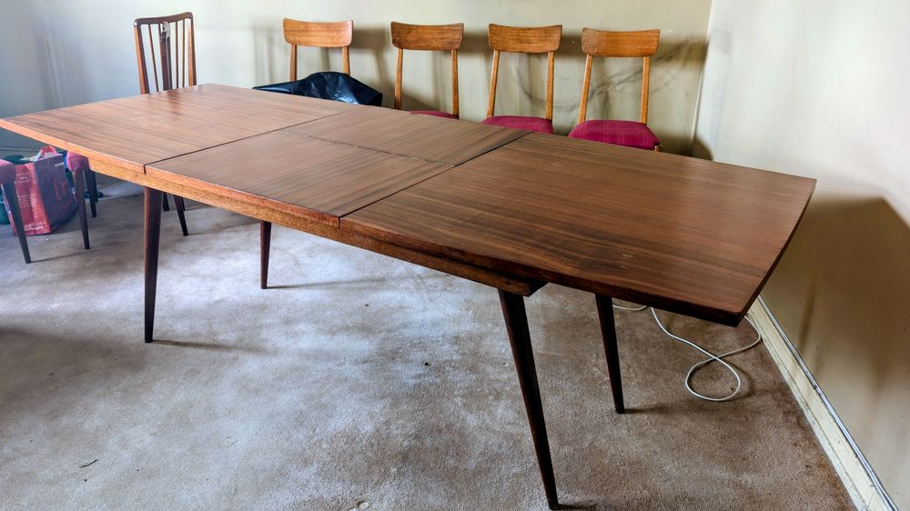 Mesa Mid Century extensível