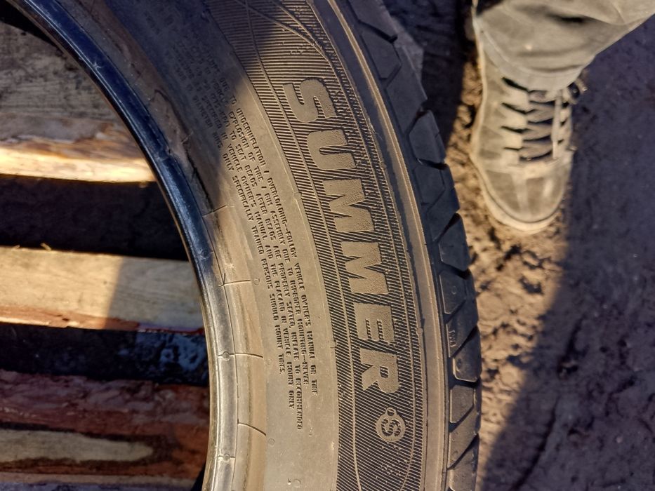 Opony letnie 215/60/17