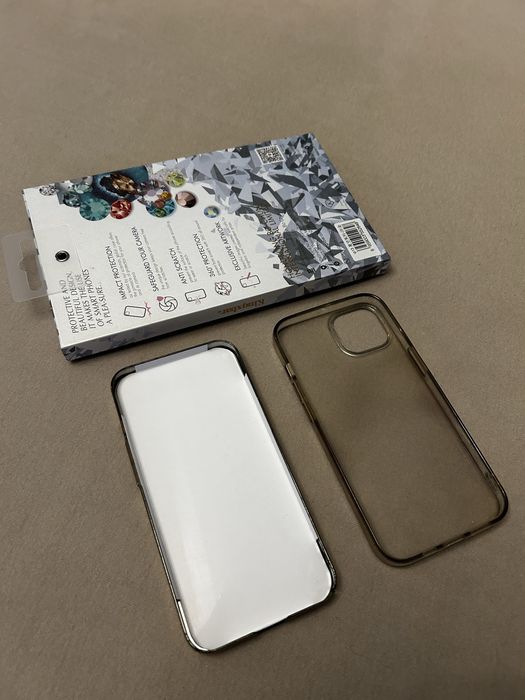 Etui Swarovski iPhone 13 Kingxbar + gratis
