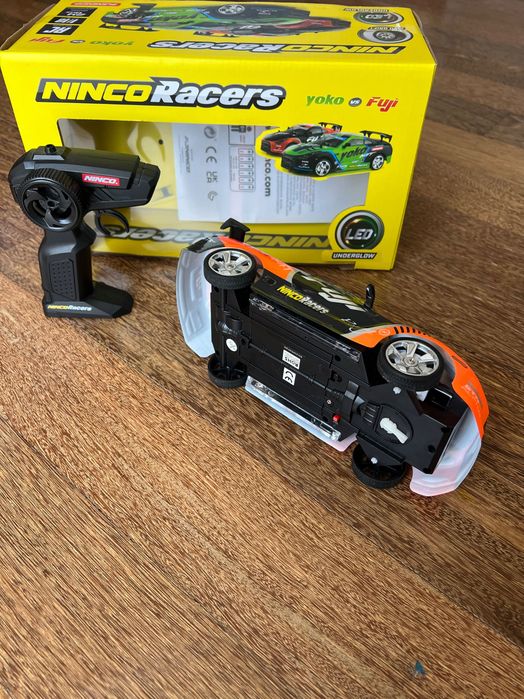 Carro telecomando novo