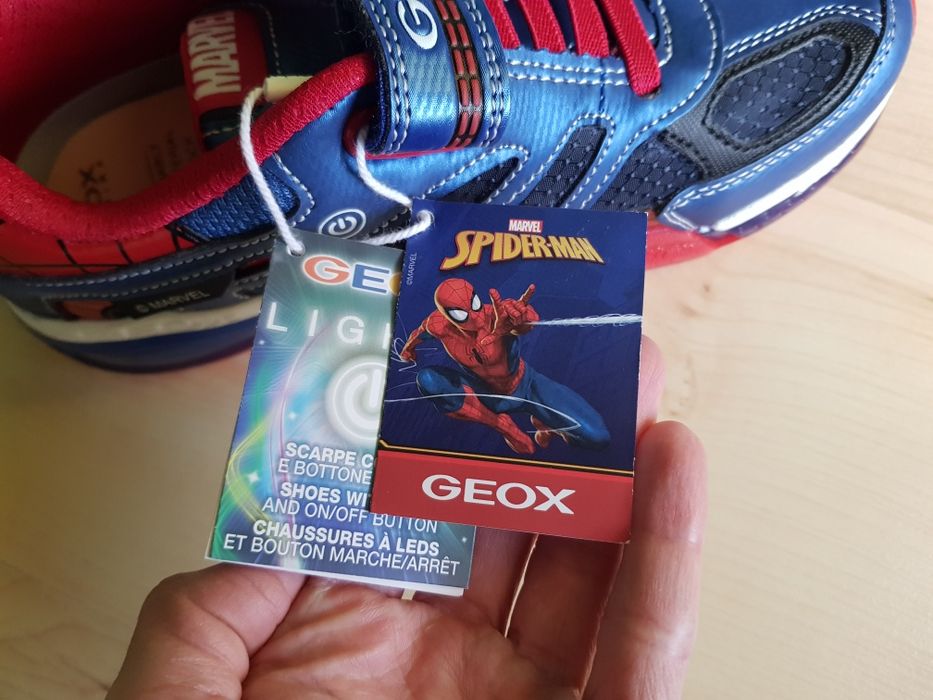 Buty świecące Geox roz 35 nowe Spiderman