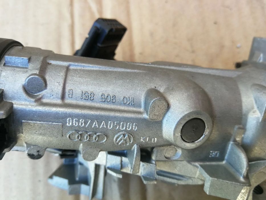 Audi A3 8P Golf V Stacyjka kluczyk 1K0905851B