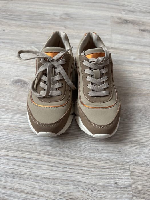 Кросівки Bugatti 37 розмір