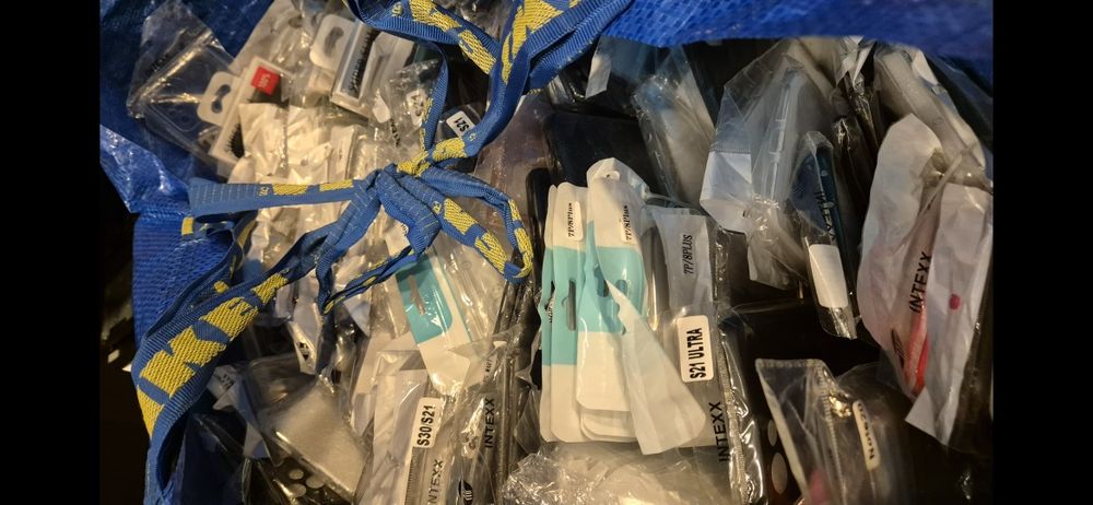 Etui samsung s20 s21 a72  a32 plus ultra huawei p40 p20 iphone 8 x 11