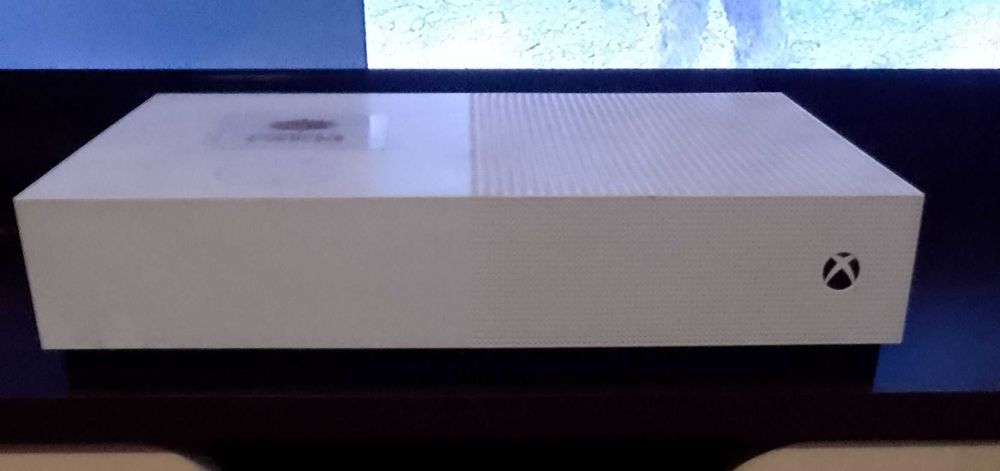 X Box one 1 tb digital edition