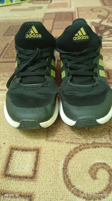 Кросівки Adidas 34