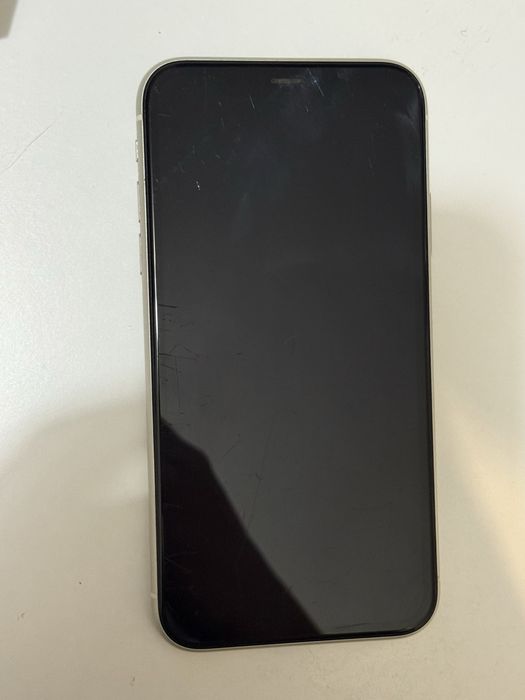 iphone 11 biały 128gb
