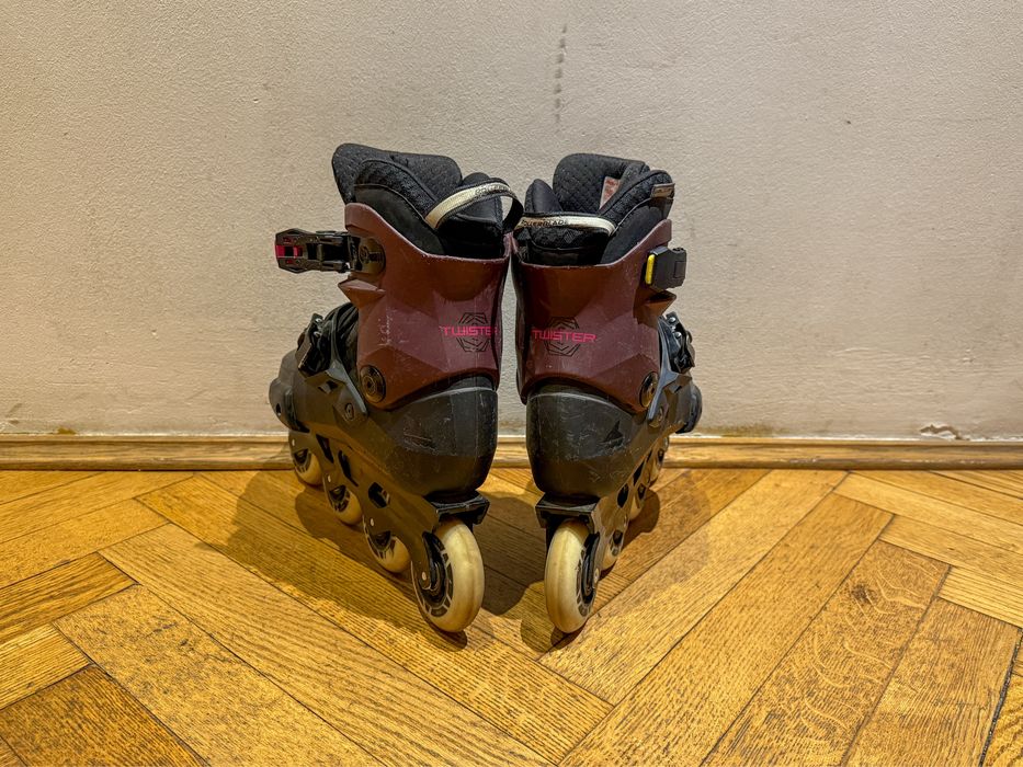 Rolki Rollerblade Twister Edge W - rozmiar 38, 24cm