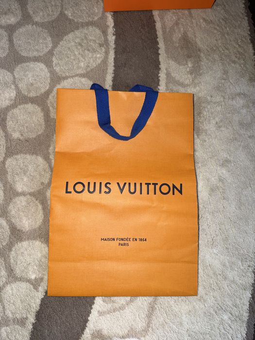 Продам пакети для подарунків