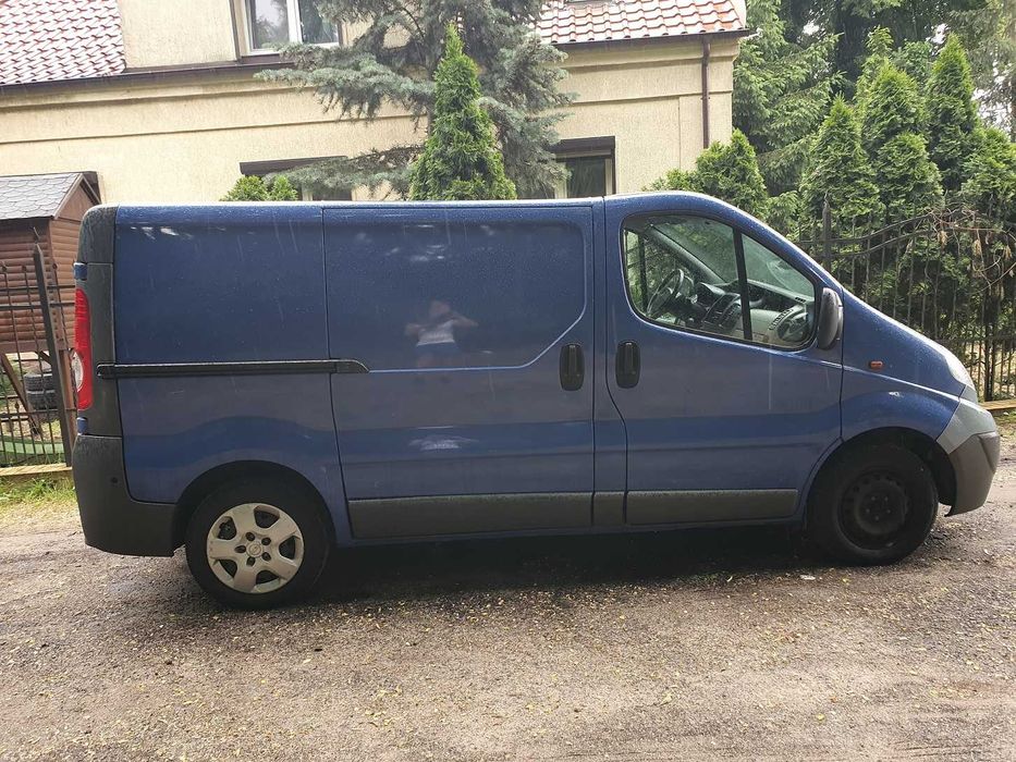 Wynajem busa wypożyczanie aut dostawczych wypożyczalnia busów