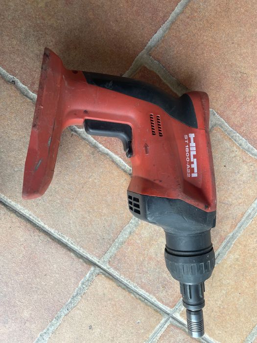 Hilti st 1800 como nova