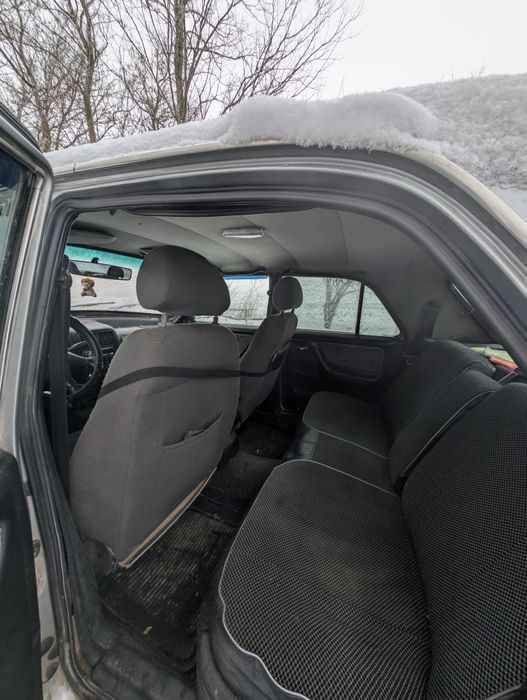 ГАЗ Волга 31105.