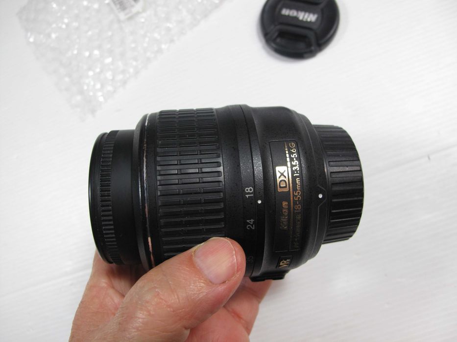 Nikon 18-55 com ou sem VR temos varios modelos ver descrição