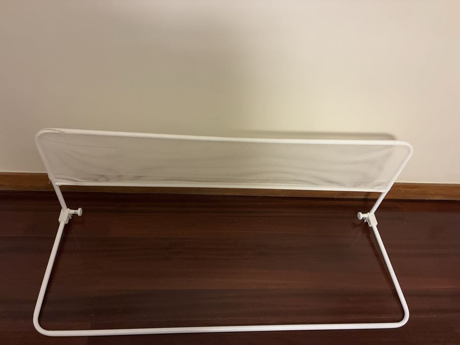 Grade para cama de criança