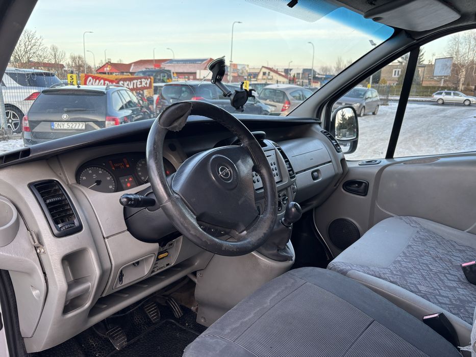 Opel vivaro 1.9 diesel 9 osobowy