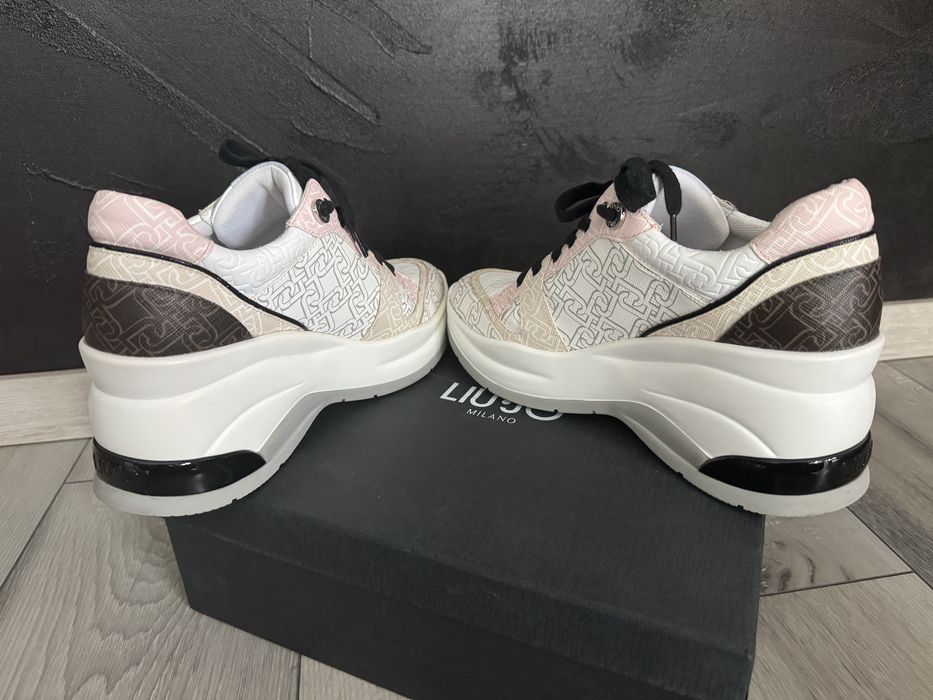 Sneakersy damskie LiuJo - 40