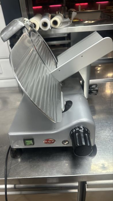 RGV Слайсер LUSSO 25 GL TEFLON В