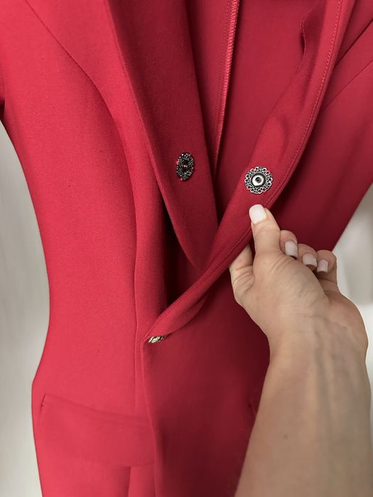 Плаття піджак червого кольору