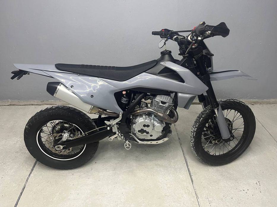 Продам кові адванс 250