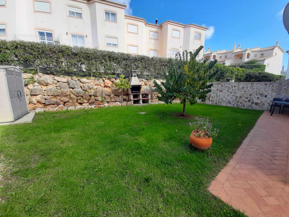 Moradia t3, piscina e jacuzzi, , 5 min praia da rocha