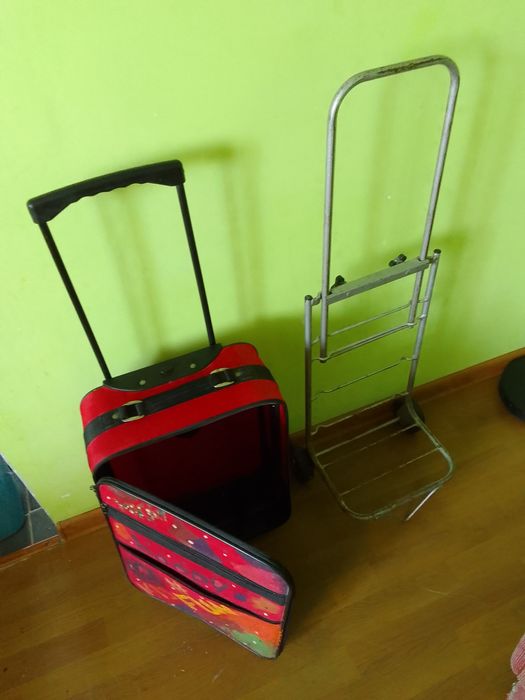 Torby walizki kosmetyczki