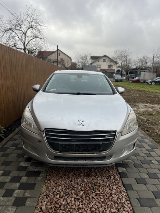 Пежо 508 на запчастини