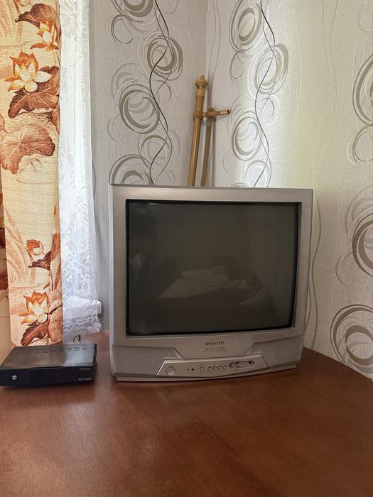 Телевізор тюнер т2 у подарунок