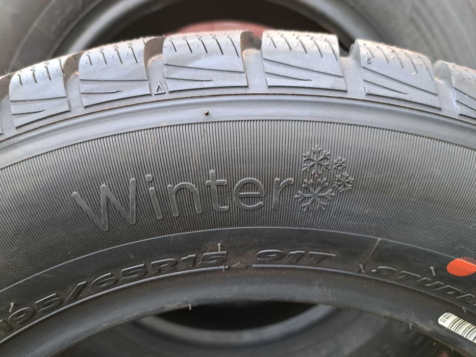 4 Opony NOWE zimowe 195/65 R15 Eurorepar Montaż i wyważanie Gratis!