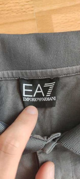 Armani EA7 – Szara koszulka polo z lampasami