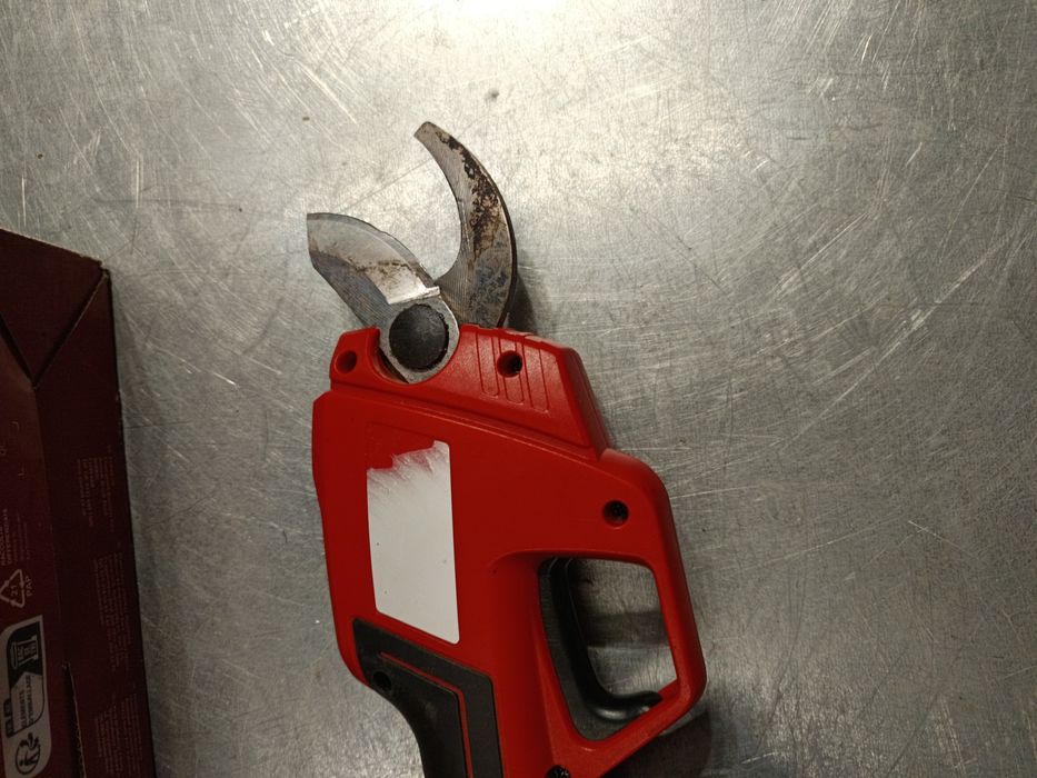 Akumulatorowy sekator Einhell GE-LS 18 Li SOLO