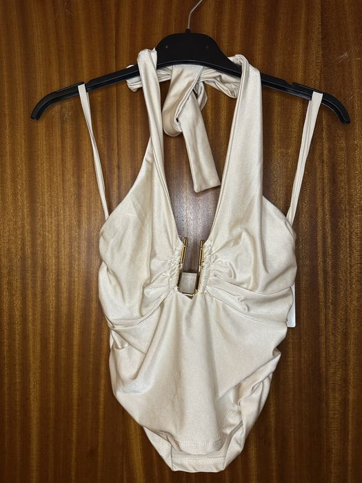 Top elegante e novo