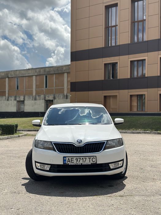 Skoda rapid 2013