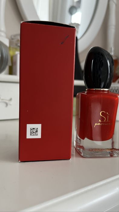 Woda perfumowana Giorgio Armani Si Passione
