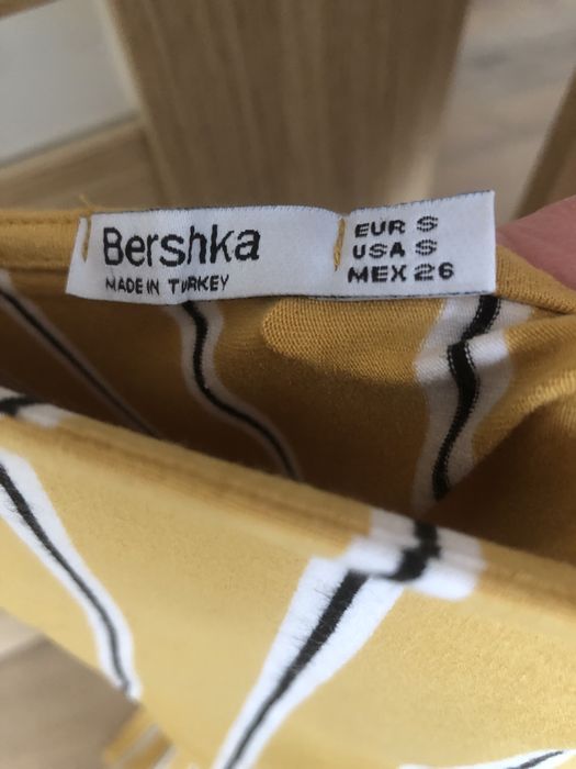 Kombinezon w paski Bershka S