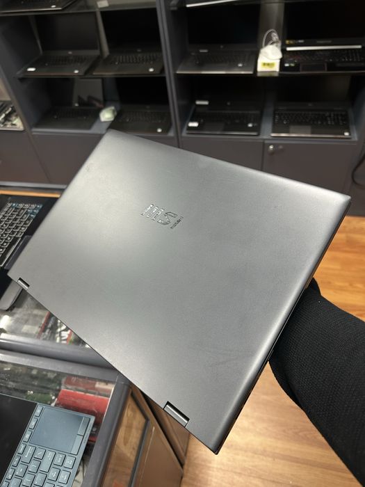 Мощный 4K ноутбук MSI 2025год c поддержкой NPU (ии) ultra 7