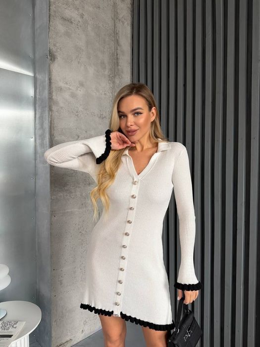 Сукня тепла ,вязана,коротка,зимова,розкльошена,олд мані,з рюшами