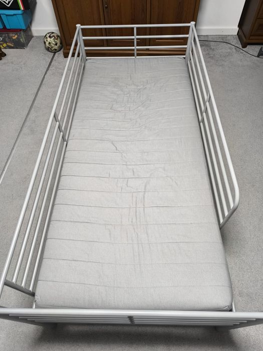 Łozka metalowe ikea