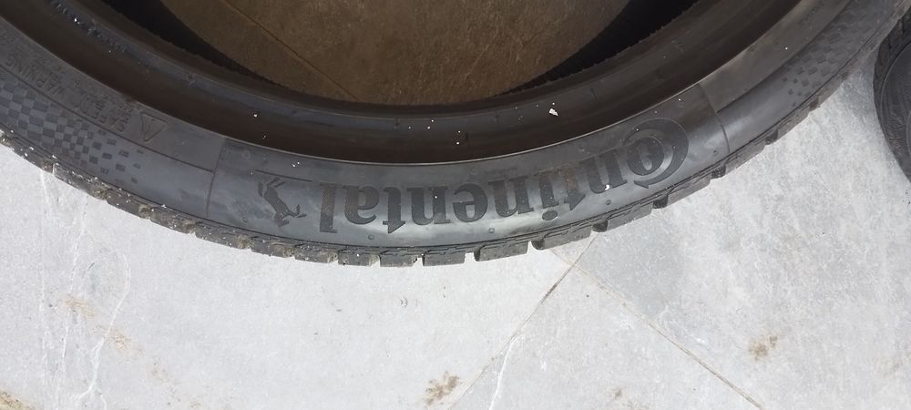Ризина зима continital 245/40/R20