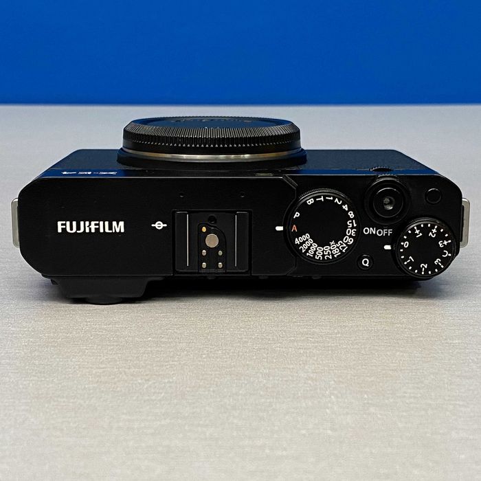 Fujifilm X-E4 (Corpo) - 26.1MP