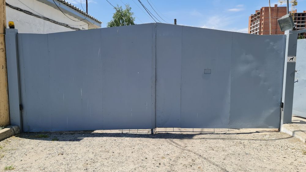 Ворота металлические 6020*2200, металл 3 мм.