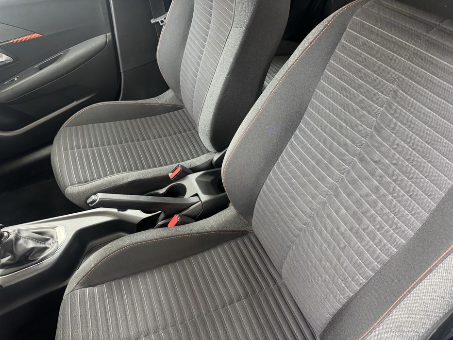 Peugeot 208 1.5
