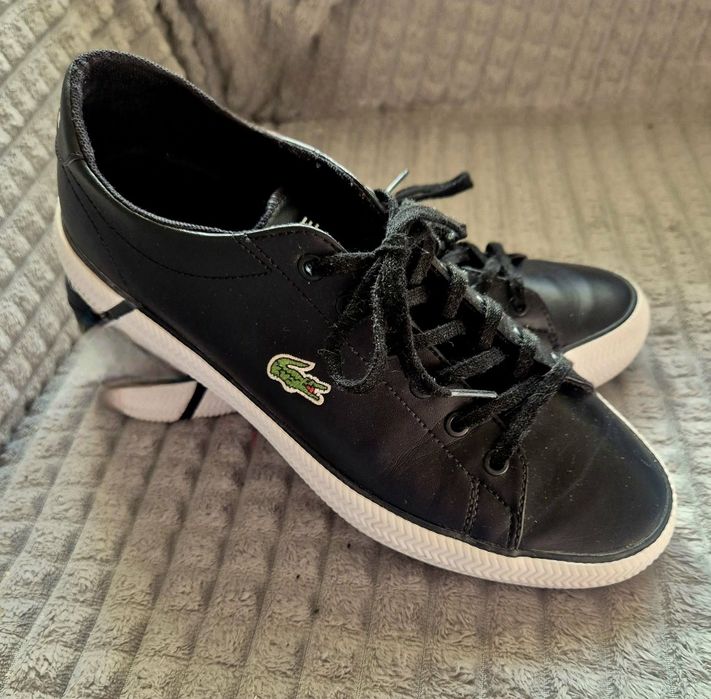 Lacoste - snickersy. Rozmiar EUR 39.