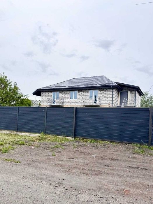 Готовий бізнес під оренду: 8 окремих квартир, 330 м2.