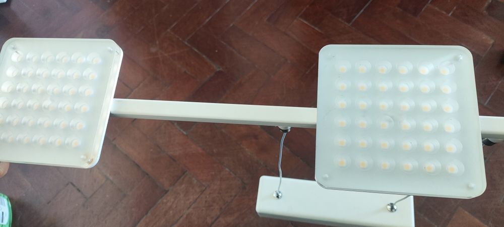 Candeeiro teto LED