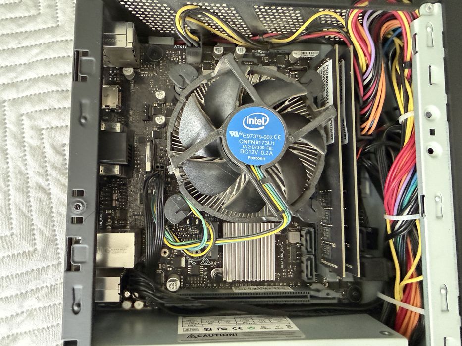 Міні ПК ASUS | Intel Core i3-8100 | 16 ГБ DDR4 | SSD 240 ГБ | HDMI | Mini ITX