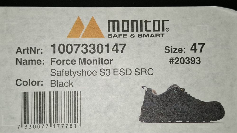 Sapatos de trabalho tamanho 47