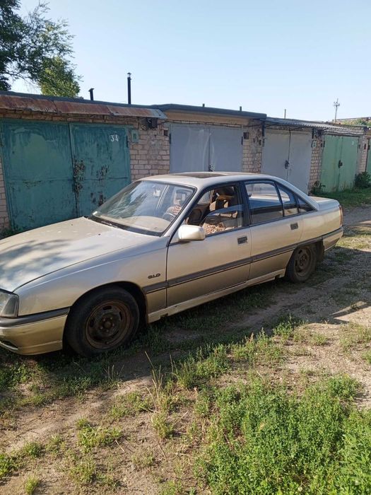 Продам Оpel Omega A ( 1988)